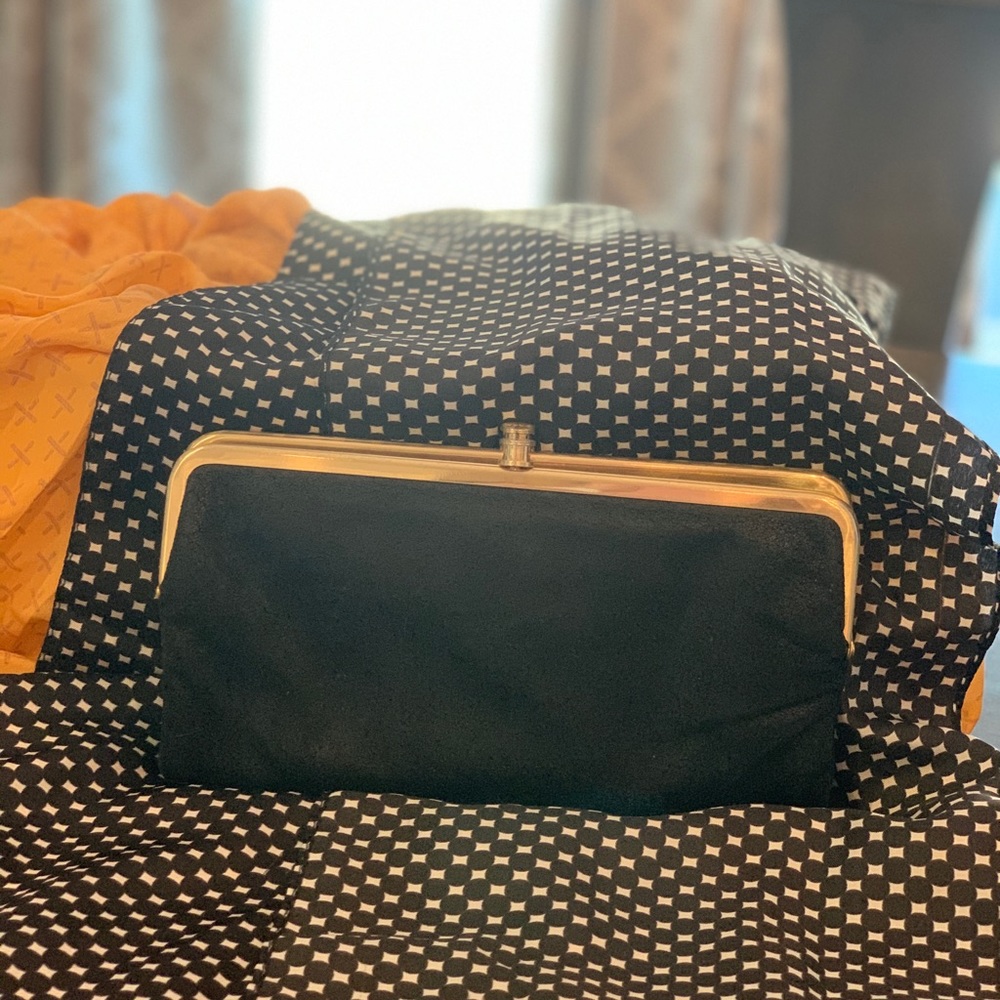 HOBO Lauren Clutch Wallet